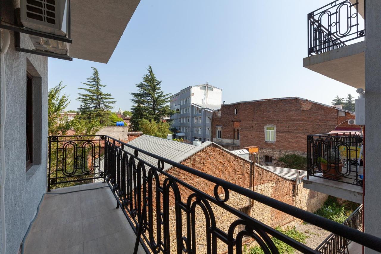 Irina'S Apartments Kutaiszi Kültér fotó
